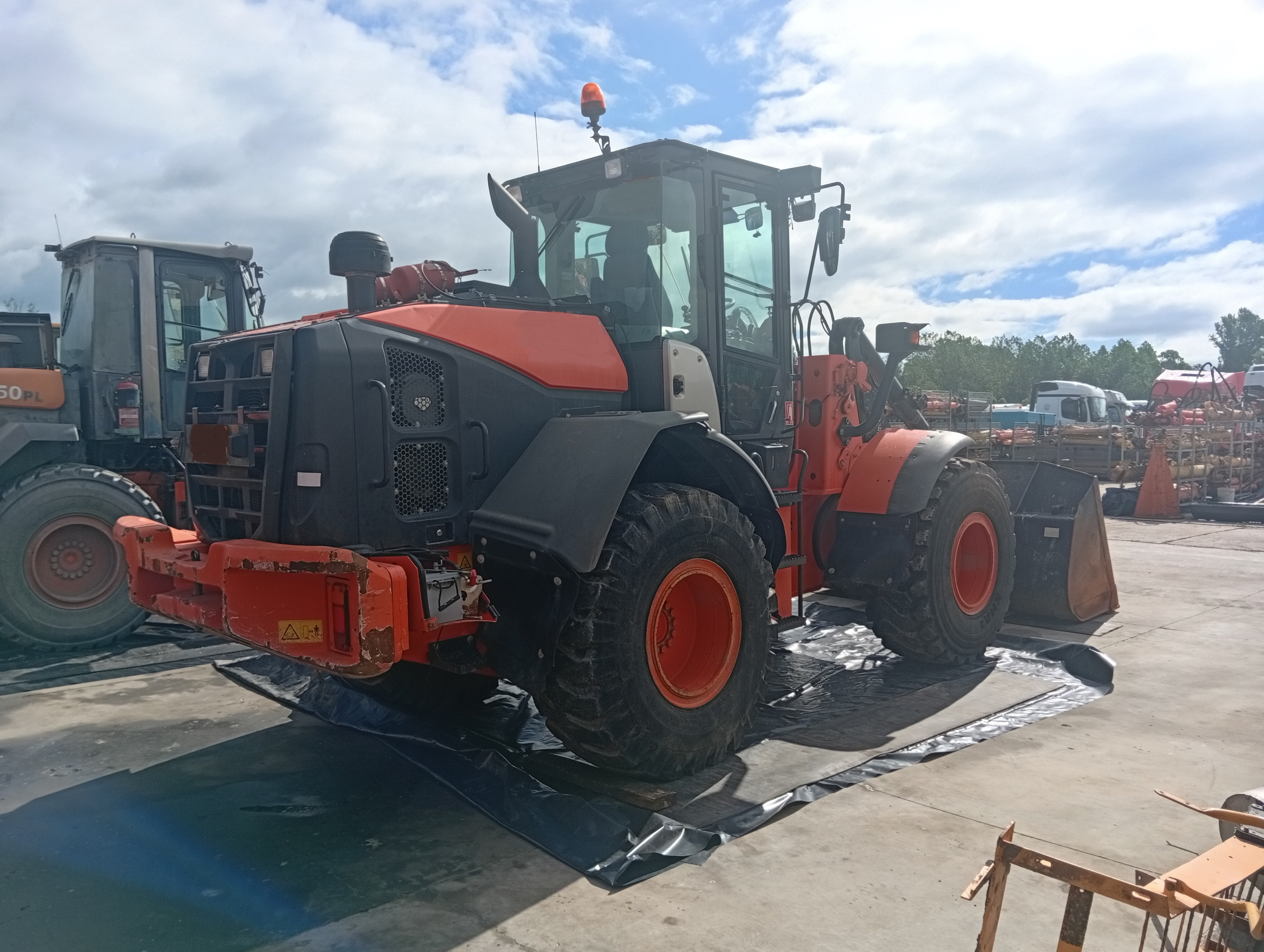 CARGADORA HITACHI ZW150PL-6