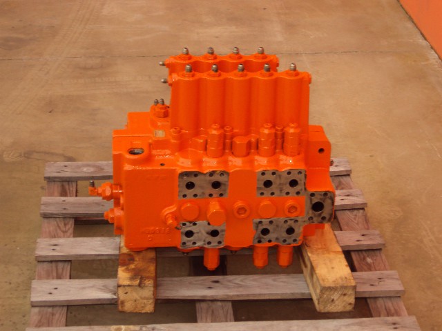 Valve FIAT-HITACHI EX215 71419524