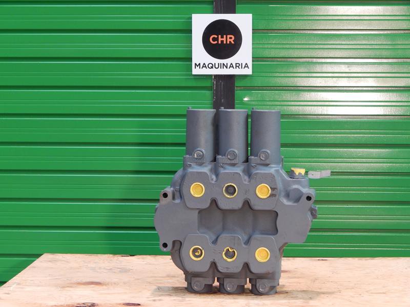 Valve FIAT-HITACHI FE40 FE45 79071246