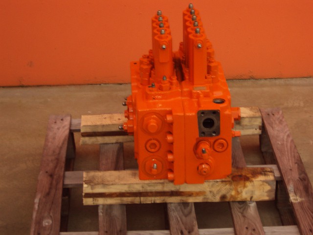 Valve FIAT-HITACHI EX215 71419524