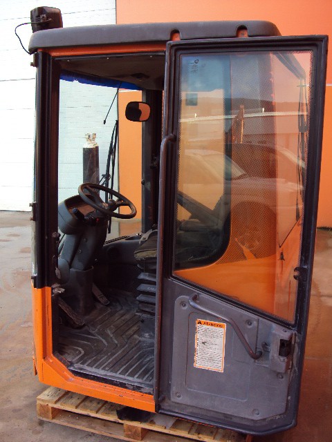 Cab  Other FIAT-HITACHI W130