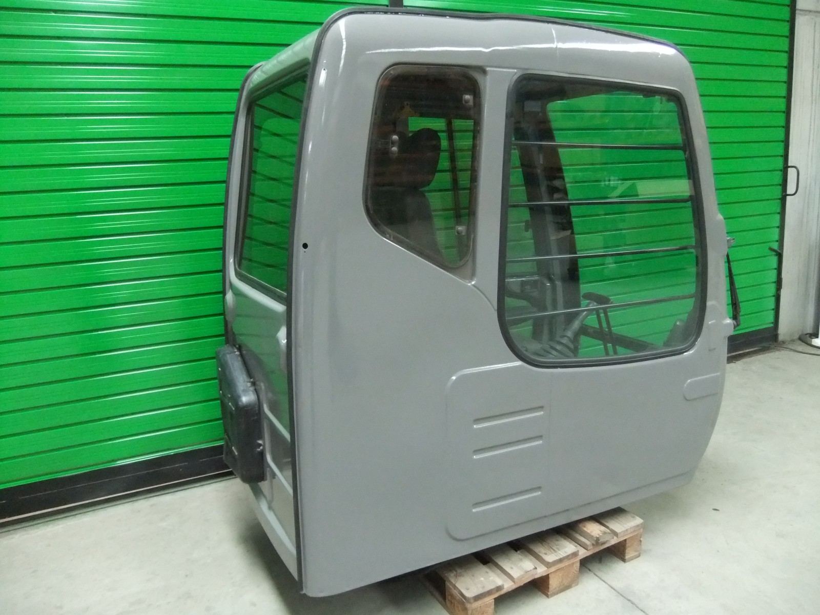 Cab  Other FIAT-HITACHI EX215 71466300