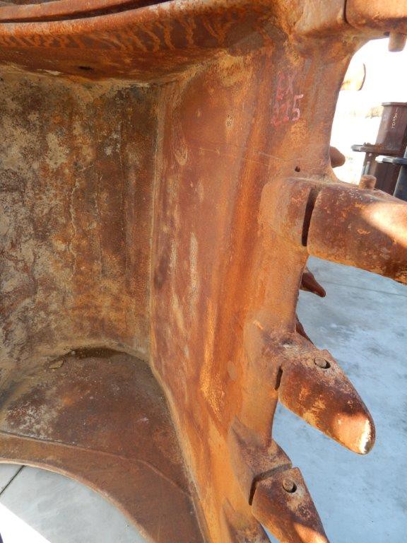Bucket  Other HITACHI EX215