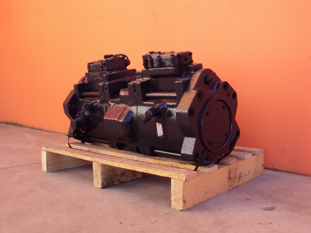 Hydraulic Pump HITACHI EX750-5  EX800-5 4399699