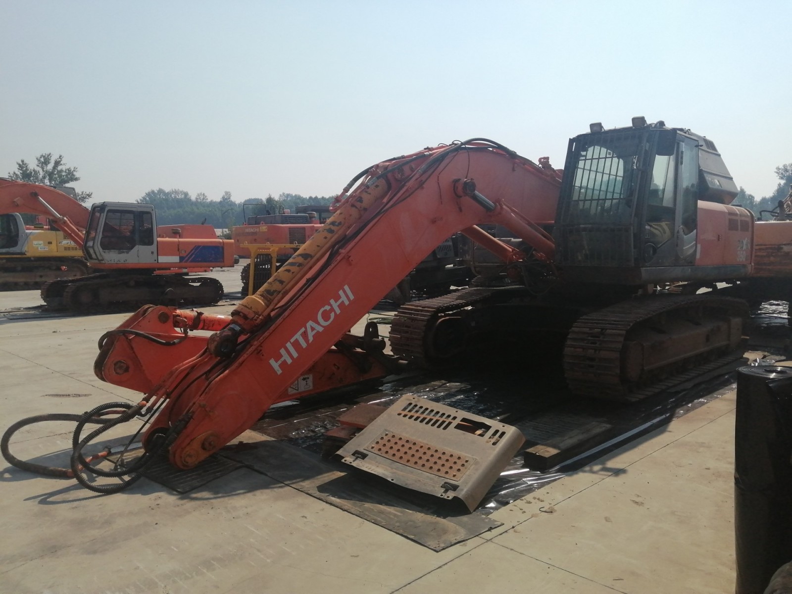 EXCAVADORA HITACHI ZX350LCH-3