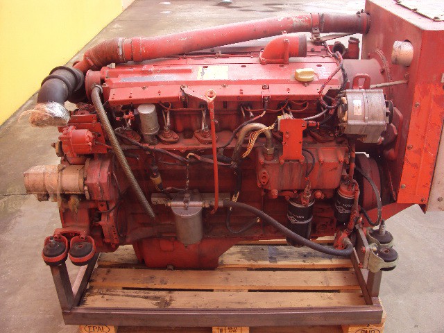 Engine O & K RH16.5 BF6M1013CP