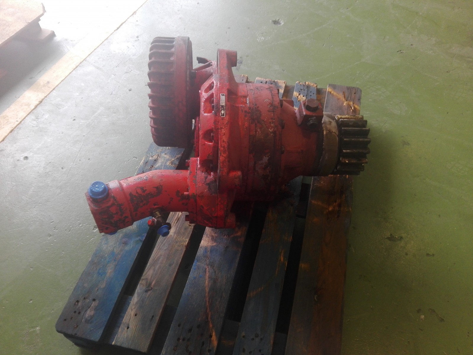 Swing Motor O & K RH6   1585503